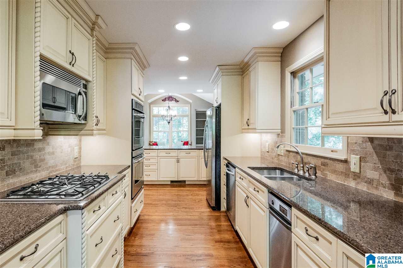 4601 Pine Mountain Road Birmingham, AL 35213 - Photo 13 of 44