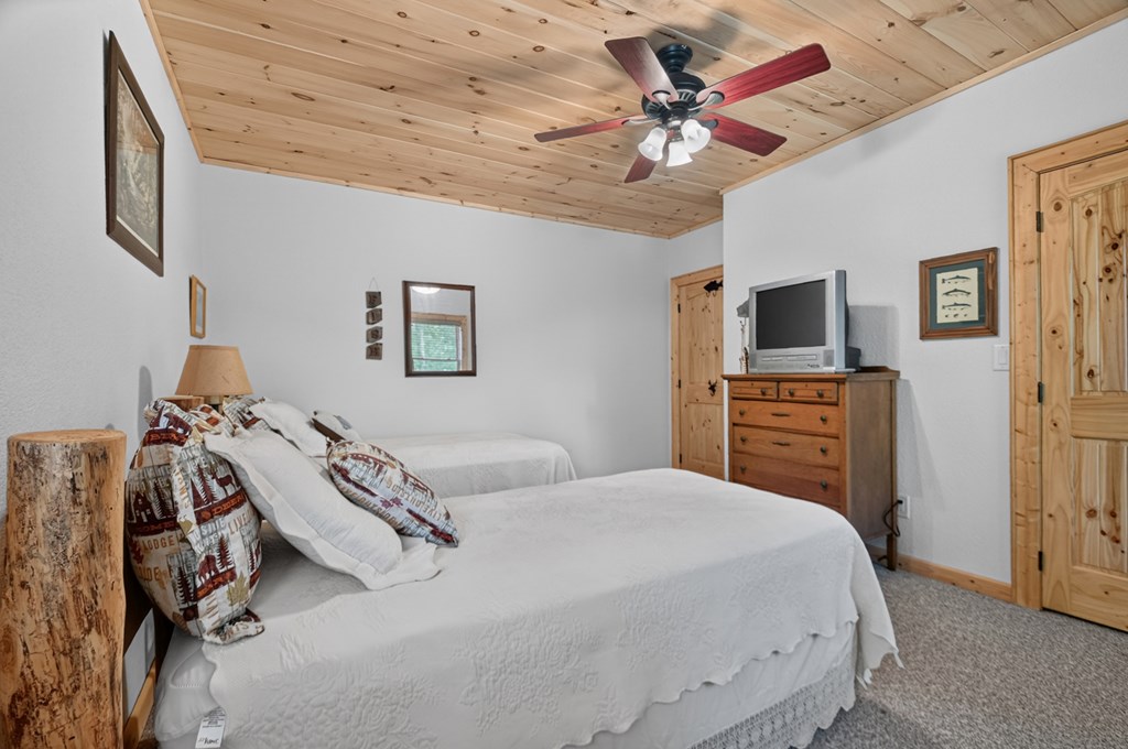 536 Delta Way Blue Ridge, GA 30513 - Photo 38 of 70