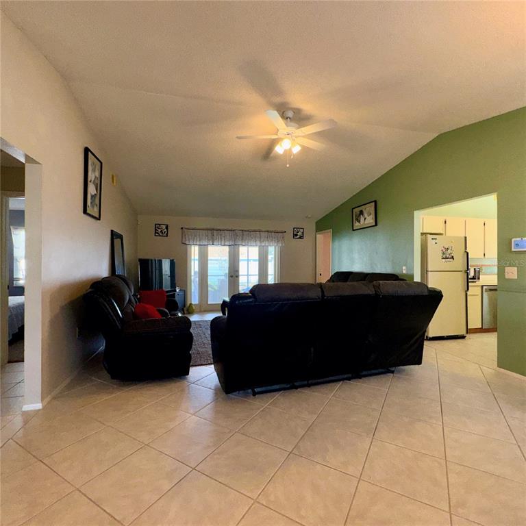 726 Stillview Circle Brandon, FL 33510 - Photo 9 of 44