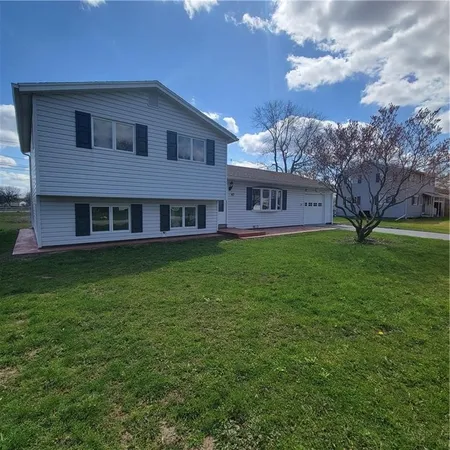 $2,600 | 47 Crimson Bramble Road, Henrietta, NY 14623