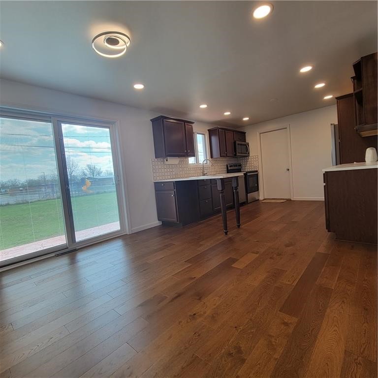 47 Crimson Bramble Road Henrietta, NY 14623 - Photo 13 of 42