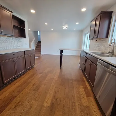 $2,600 | 47 Crimson Bramble Road, Henrietta, NY 14623