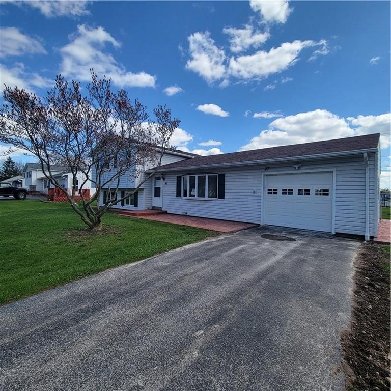47 Crimson Bramble Road Henrietta, NY 14623 - Photo 2 of 42