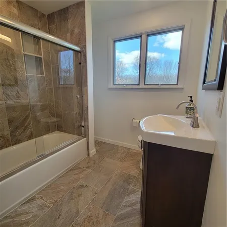 $2,600 | 47 Crimson Bramble Road, Henrietta, NY 14623