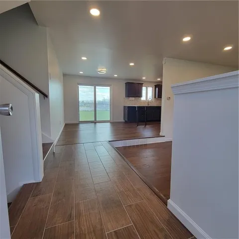 $2,600 | 47 Crimson Bramble Road, Henrietta, NY 14623