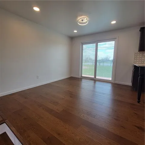 $2,600 | 47 Crimson Bramble Road, Henrietta, NY 14623