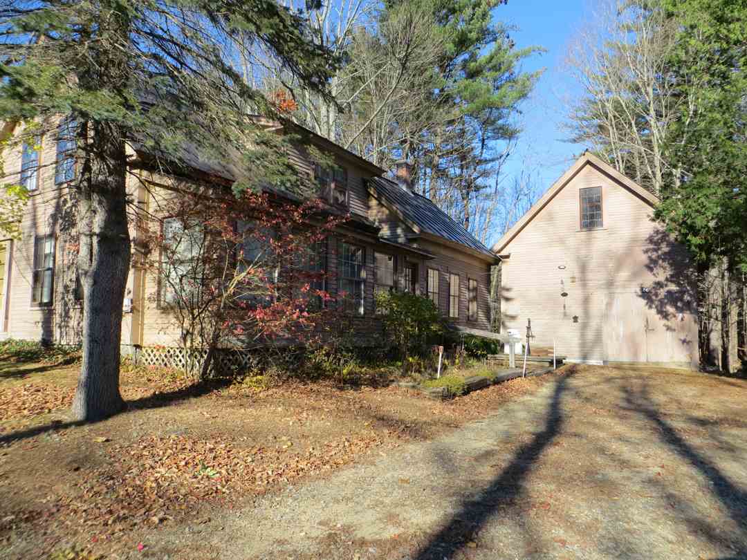 46 Bean Road Moultonborough, NH 03254 - Photo 3 of 30