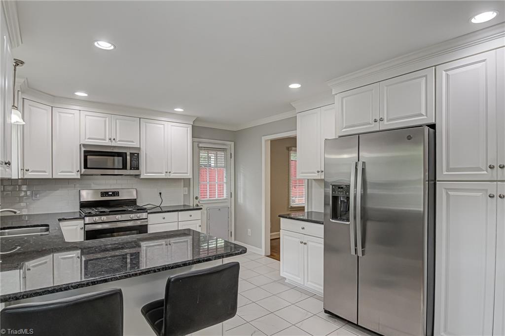 1348 Pinebluff Road Winston-Salem, NC 27103 - Photo 23 of 37 Gallery Image 23