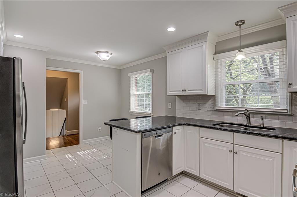 1348 Pinebluff Road Winston-Salem, NC 27103 - Photo 25 of 37 Gallery Image 25