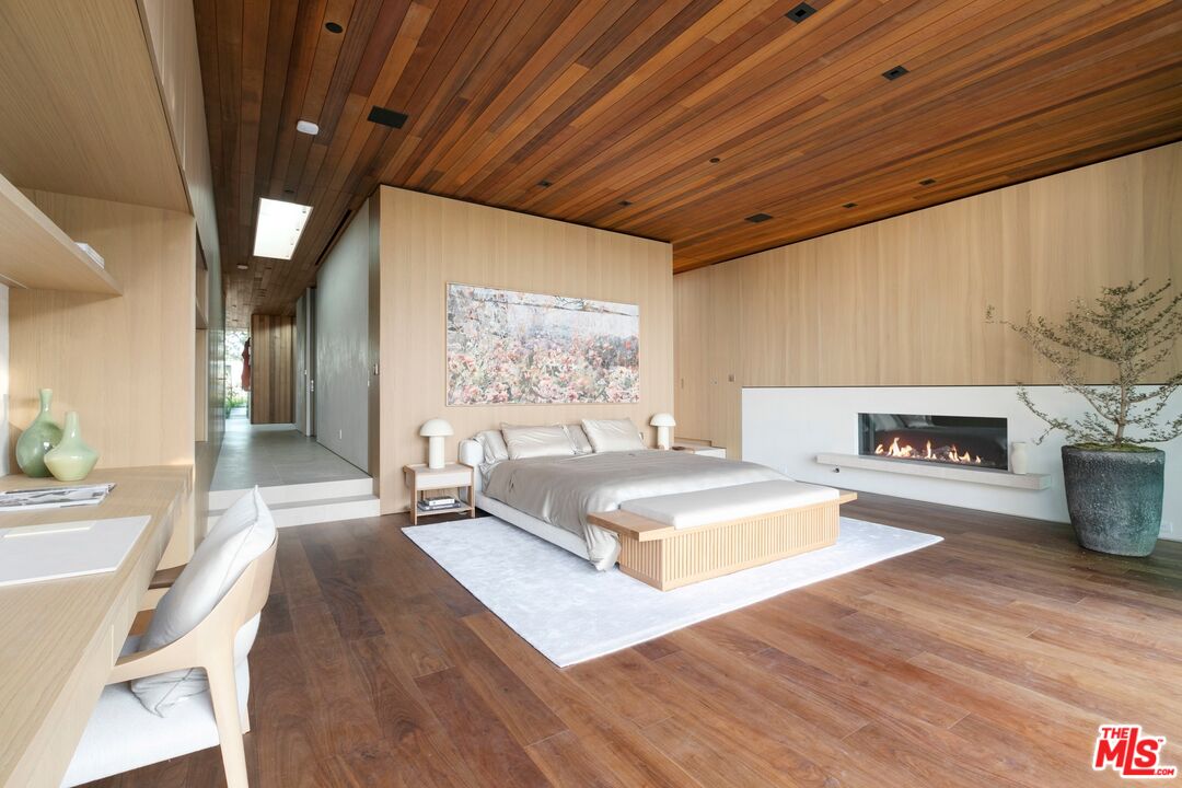 1675 Carla Ridge Beverly Hills, CA 90210 - Photo 26 of 52