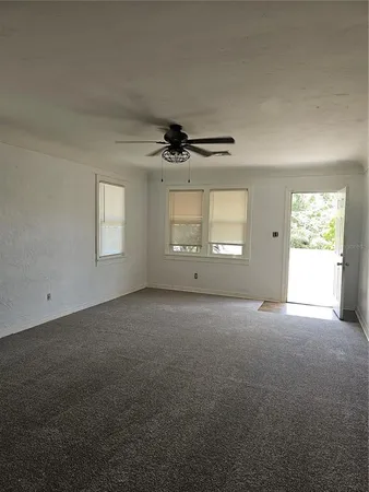 $1,500 | 3825 49th Avenue North, St. Petersburg, FL 33714