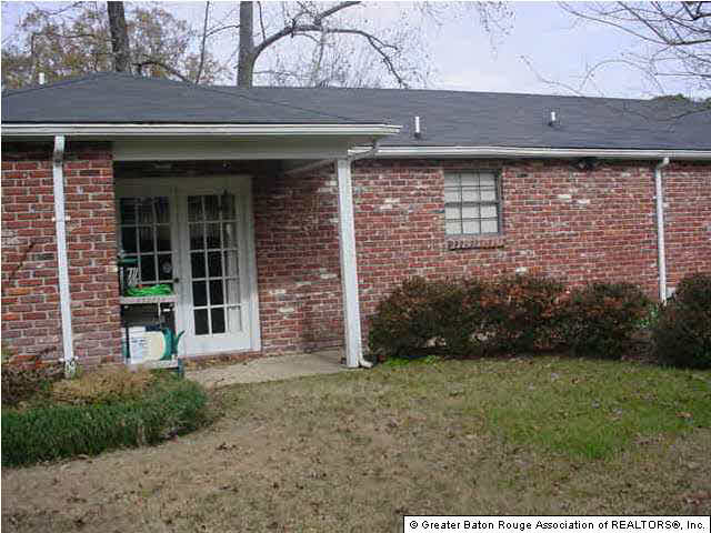 2454 Woodland Ridge Boulevard Baton Rouge, LA 70816 - Photo 10 of 10 Gallery Image 10