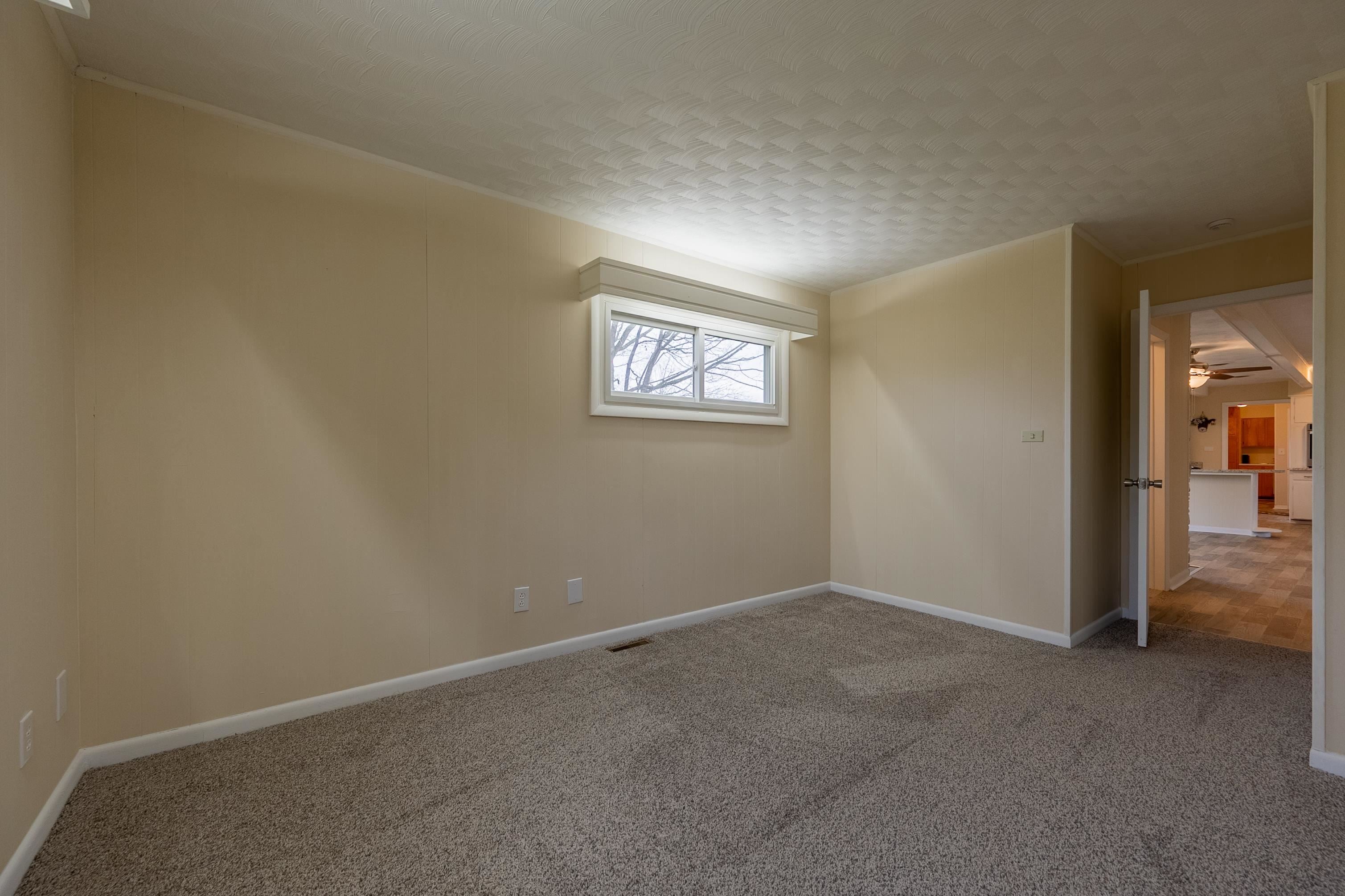 677 Adwolfe Road Marion, VA 24354 - Photo 29 of 85 Gallery Image 29