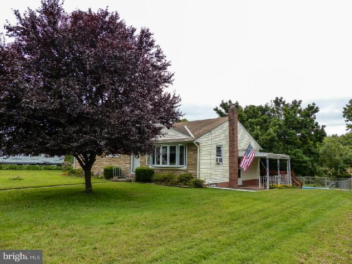 747 Fairmont Road Riegelsville, PA 18077 - Photo 21 of 24