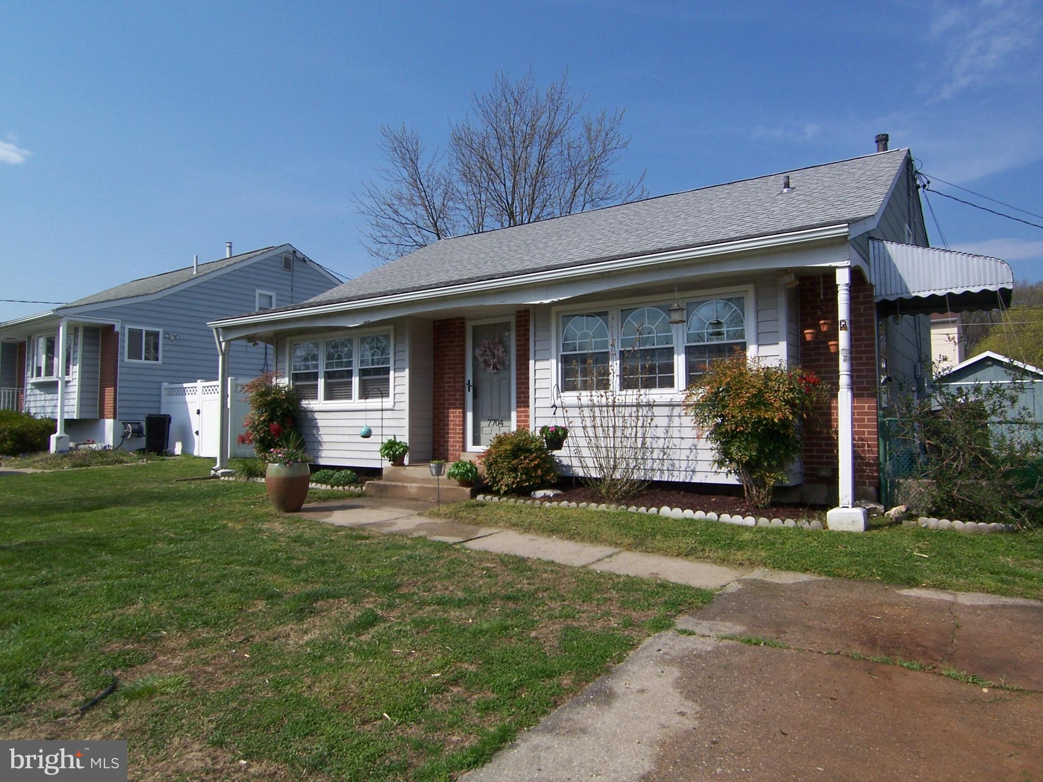 7704 Beekay Road Baltimore, MD 21219 - Photo 3 of 23 Gallery Image 3