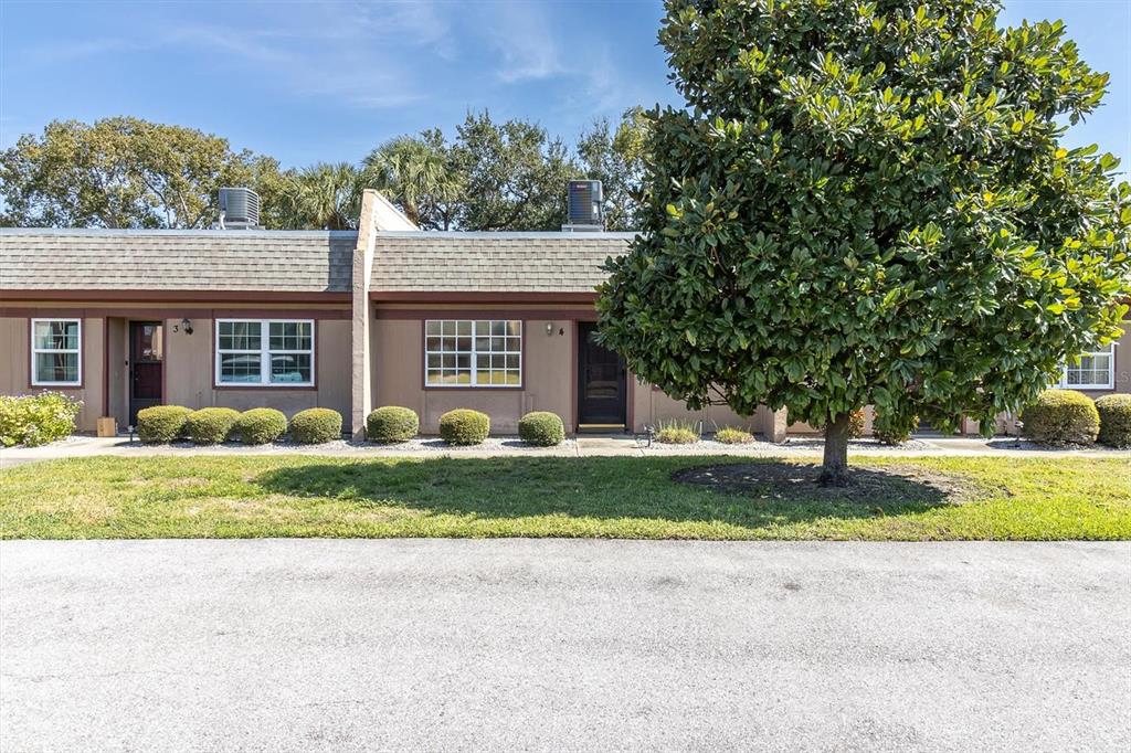 11204 Pembridge Court, Unit 4 Port Richey, FL 34668 - Photo 32 of 58