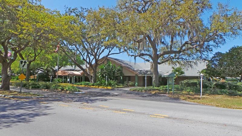 11204 Pembridge Court, Unit 4 Port Richey, FL 34668 - Photo 36 of 58