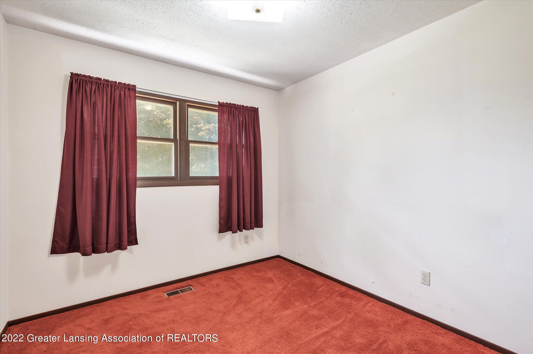 1155 Flanders Road Charlotte, MI 48813 - Photo 18 of 30 18-1155-Flanders-Rd-WindowStill-Real-Est