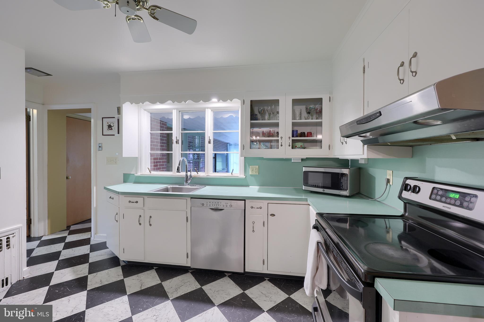 376 Arbor Road Lancaster, PA 17601 - Photo 21 of 48 Gallery Image 21