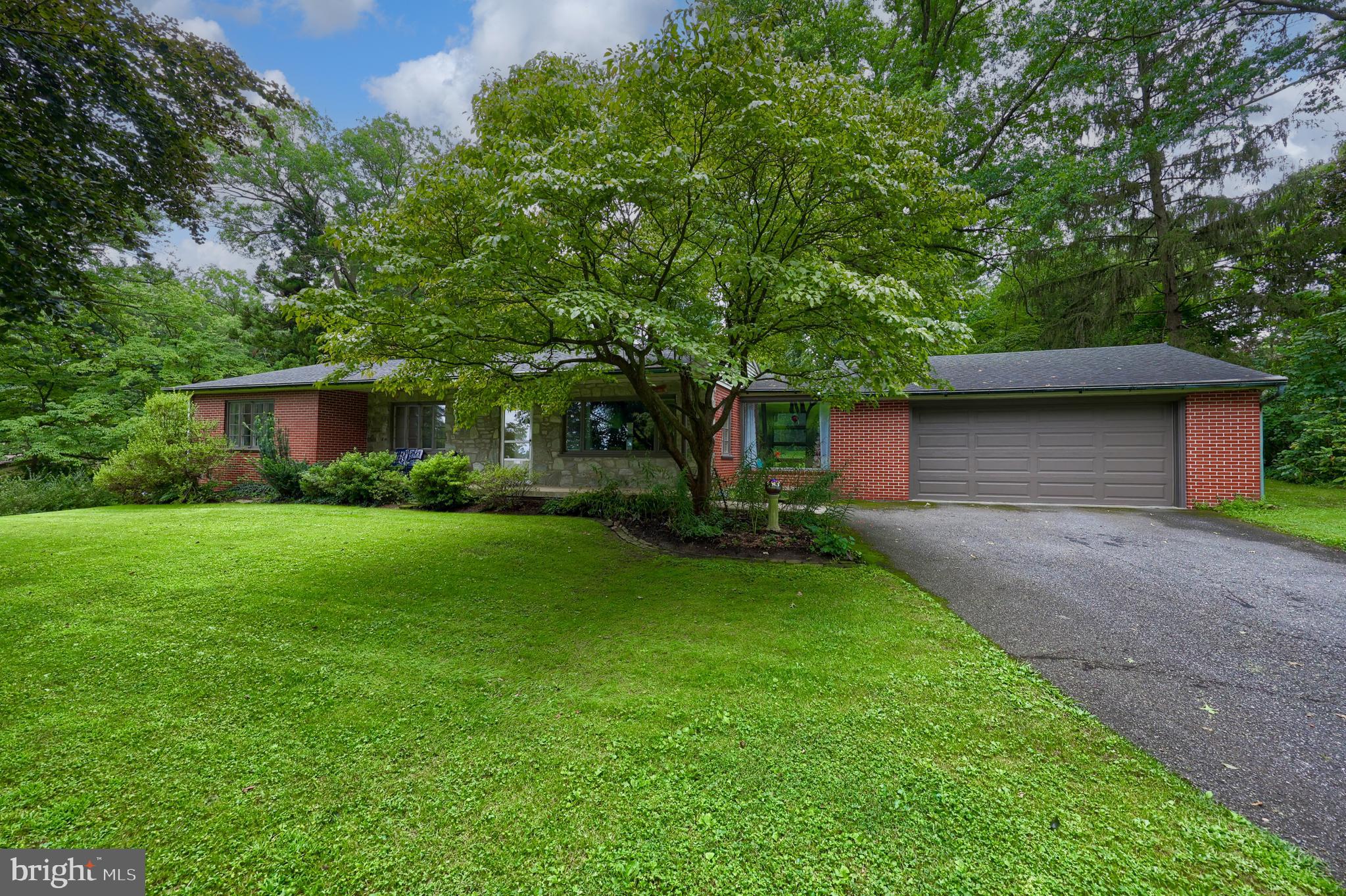 376 Arbor Road Lancaster, PA 17601 - Photo 7 of 48 Gallery Image 7