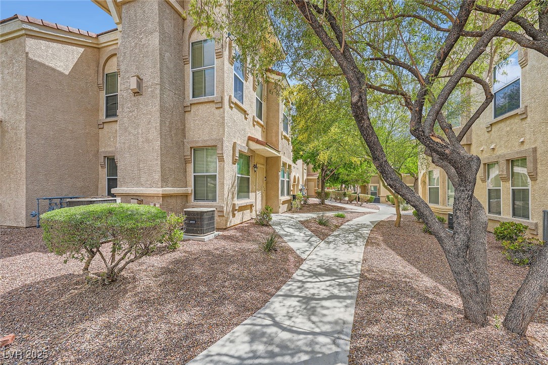 10550 West Alexander Road, Unit 2179 Las Vegas, NV 89129 - Photo 23 of 28 View of home's community