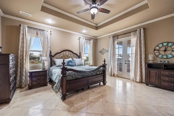 $880,000 | 729 Meadow Drive, McLendon-Chisholm, TX 75032