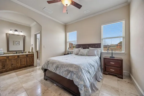 $880,000 | 729 Meadow Drive, McLendon-Chisholm, TX 75032