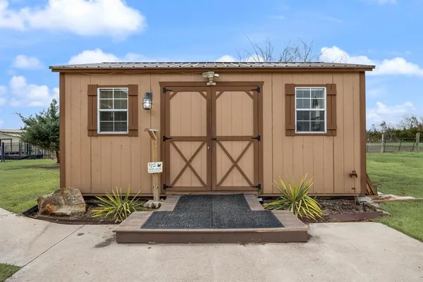 $880,000 | 729 Meadow Drive, McLendon-Chisholm, TX 75032