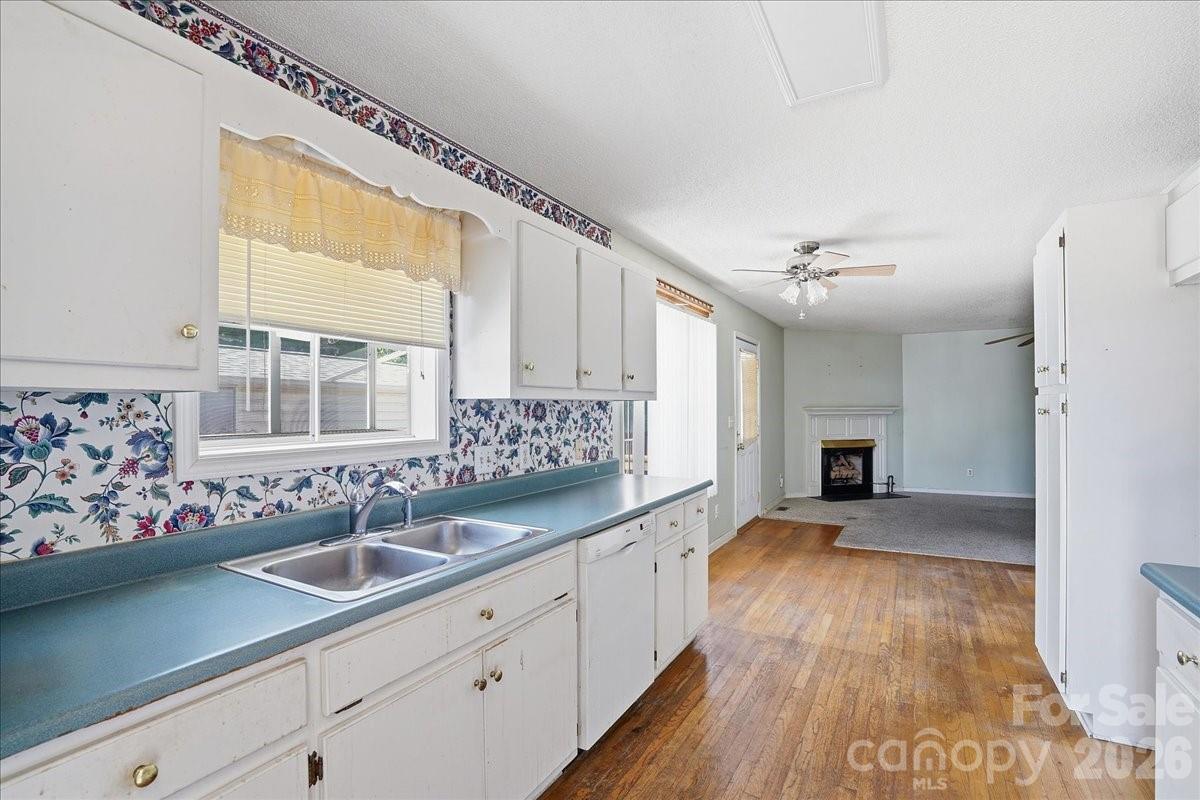 411 Patio Road Easley, SC 29642 - Photo 6 of 26