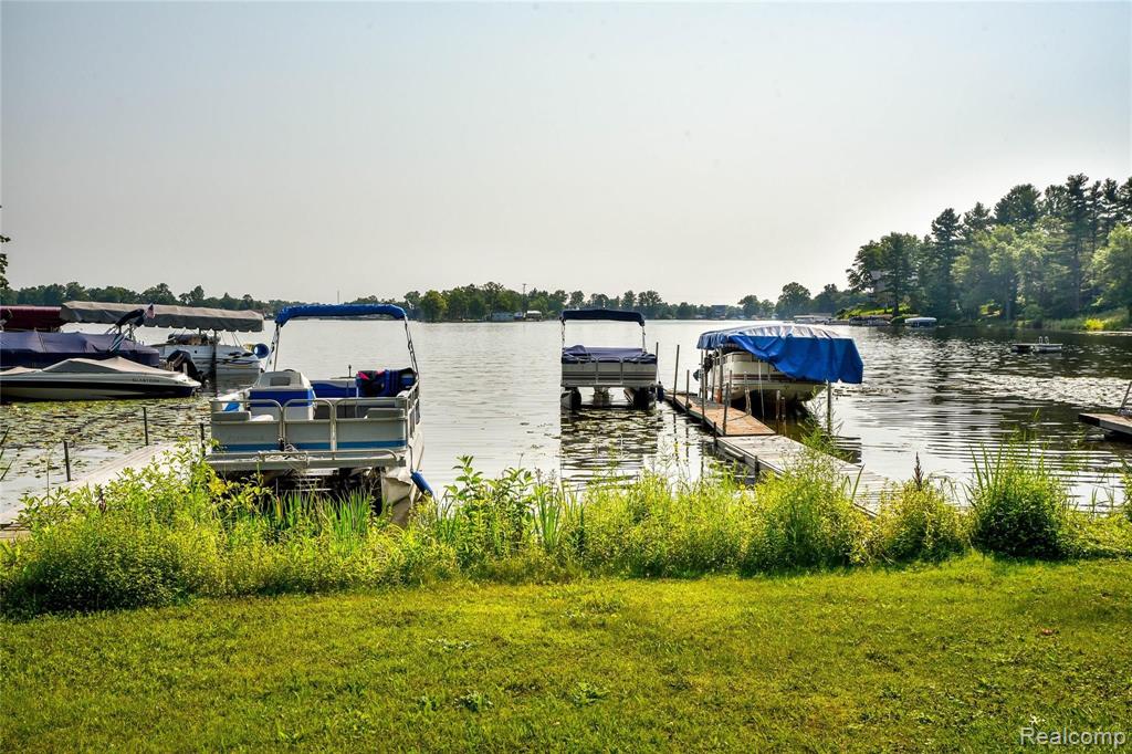 0 Pine Tree Road Waterford, MI 48327 - Photo 18 of 55 Gallery Image 18