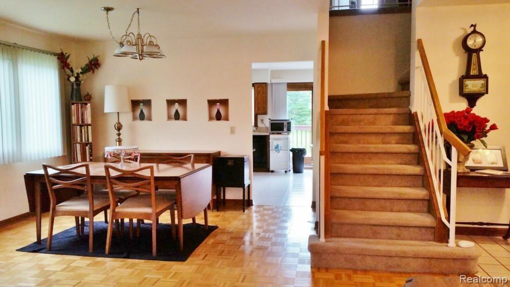 40357 Guilford Novi, MI 48375 - Photo 5 of 30