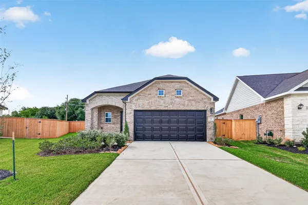 $299,990 | 533 Stone Placa Trail, Brookshire, TX 77423