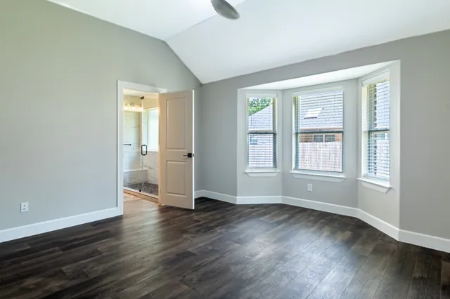 $320,000 | 1458 River Oaks Drive, Huntsville, TX 77340