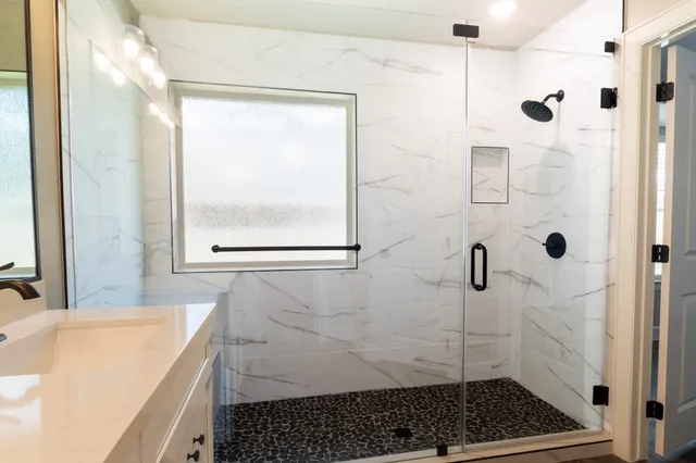 $320,000 | 1458 River Oaks Drive, Huntsville, TX 77340