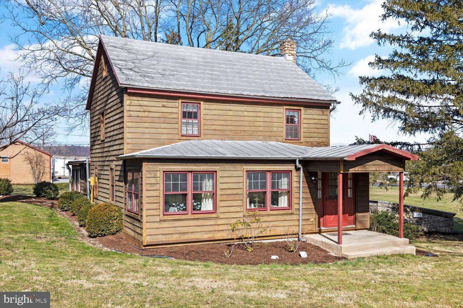 760 Mundis Mill Road York, PA 17406 - Photo 3 of 5 Front of Property