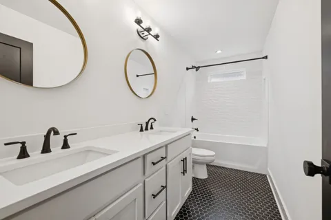 $699,000 | 1011 A Delmas Avenue, Nashville, TN 37216