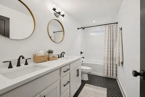 $699,000 | 1011 A Delmas Avenue, Nashville, TN 37216