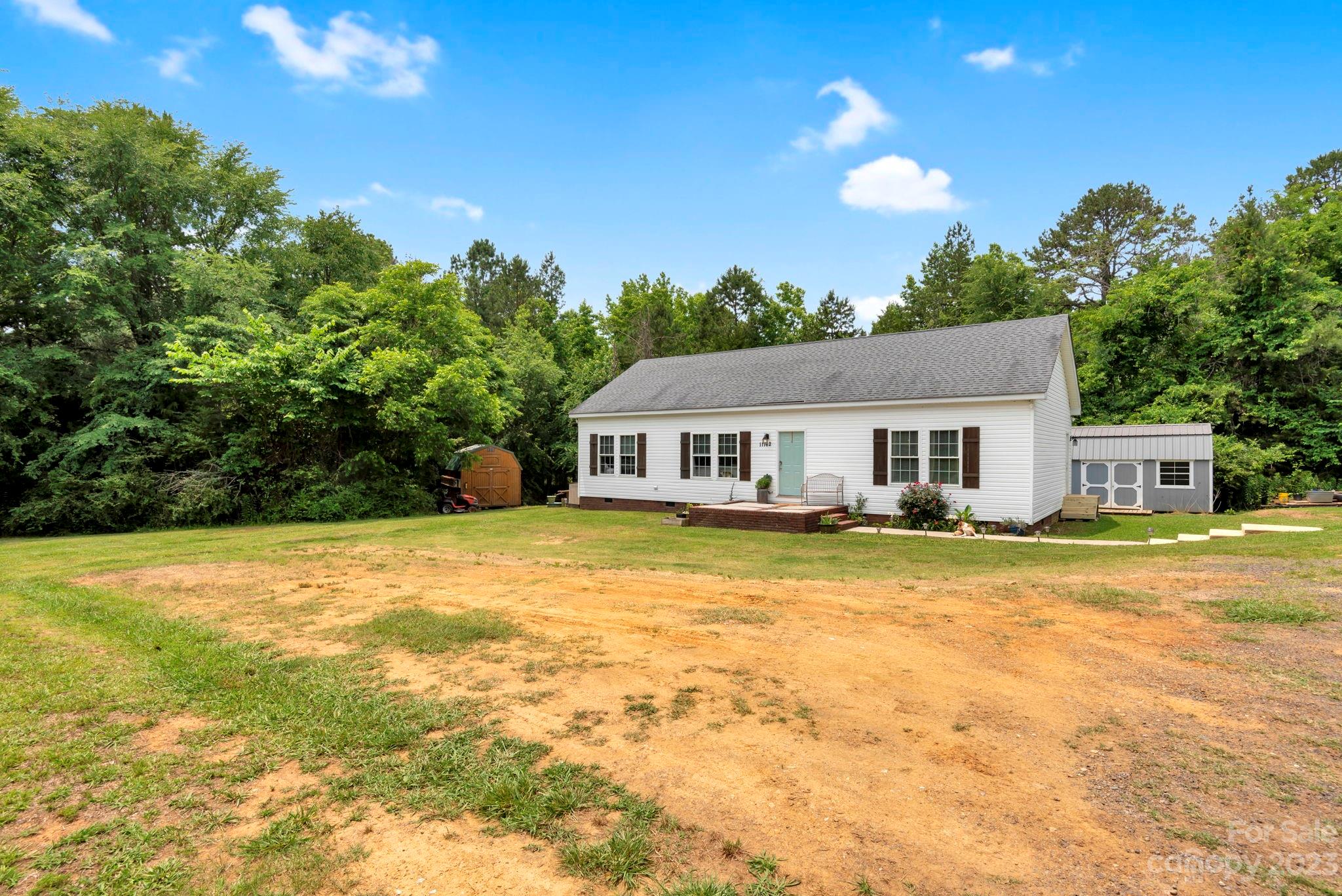 11162 Graybark Road Midland, NC 28107 - Photo 4 of 31 Gallery Image 4