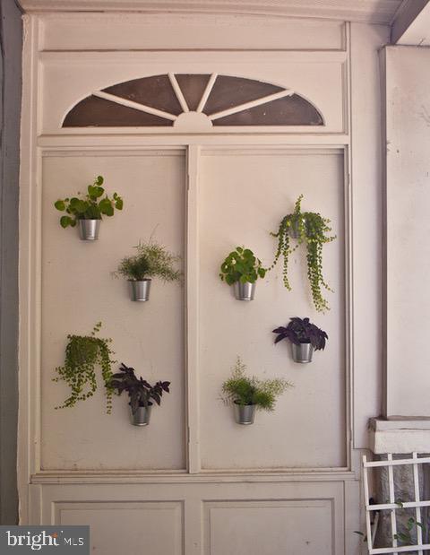 2346 Reed Street Philadelphia, PA 19146 - Photo 3 of 44 Gallery Image 3