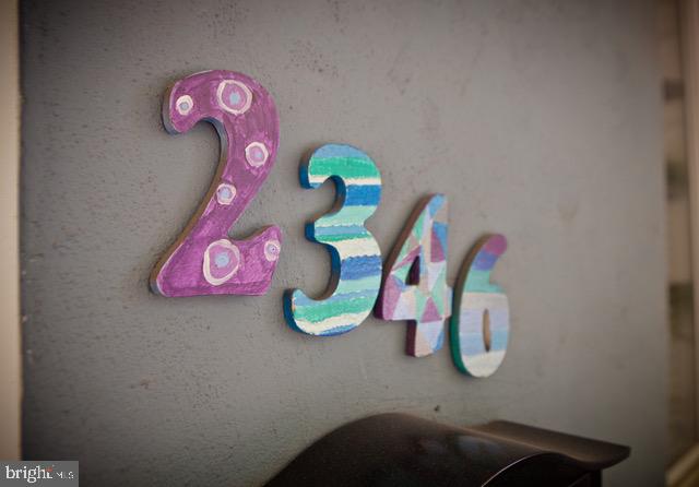 2346 Reed Street Philadelphia, PA 19146 - Photo 5 of 44 Gallery Image 5