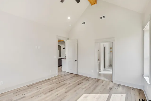 $444,900 | 16618 Meadow Crest Drive, Lindale, TX 75771