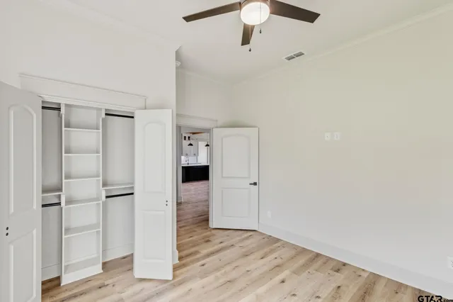 $444,900 | 16618 Meadow Crest Drive, Lindale, TX 75771