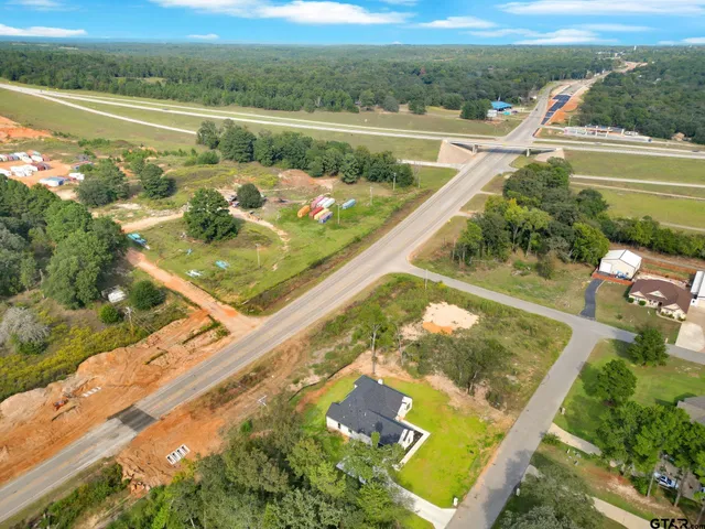 $444,900 | 16618 Meadow Crest Drive, Lindale, TX 75771