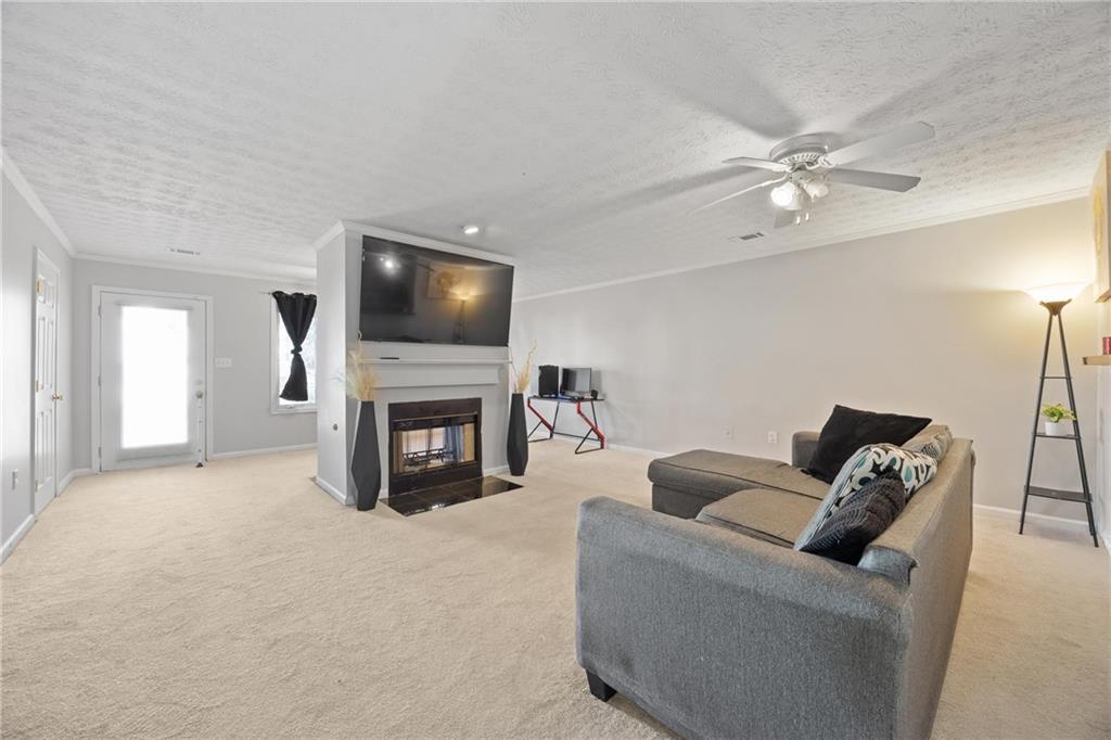 6690 Villa Court Lithonia, GA 30038 - Photo 9 of 17