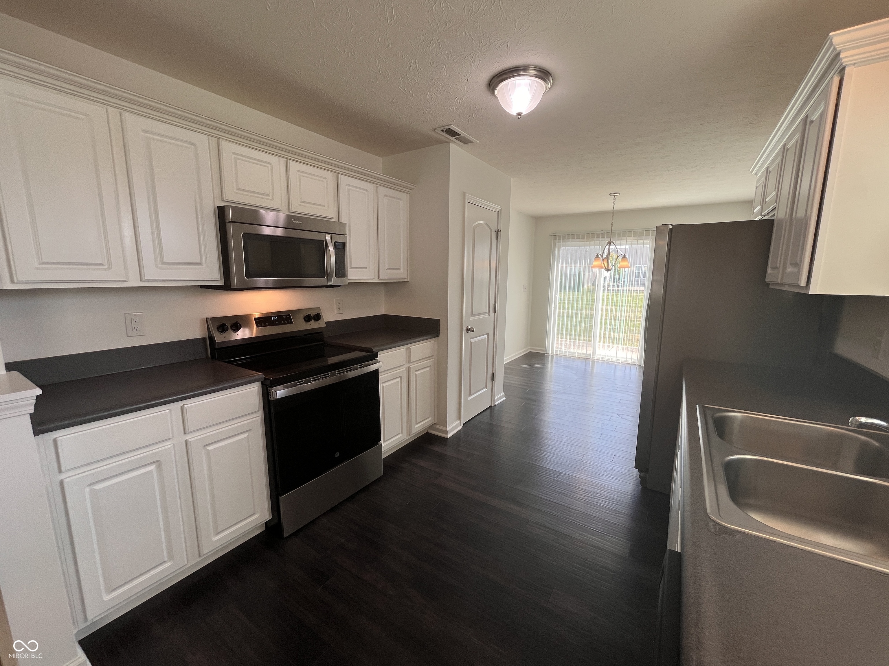 5771 White Pine Road Whitestown, IN 46075 - Photo 8 of 24 Gallery Image 8