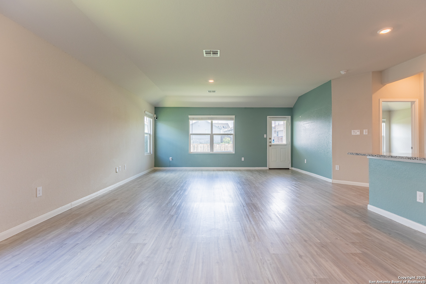 6674 Beehive Drive San Antonio, TX 78252 - Photo 18 of 30