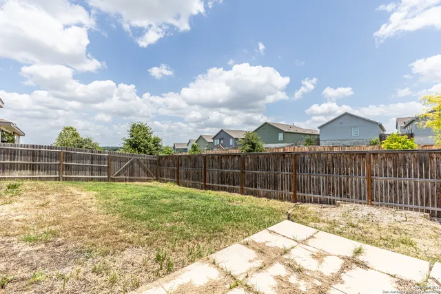 $1,650 | 6674 Beehive Drive, San Antonio, TX 78252
