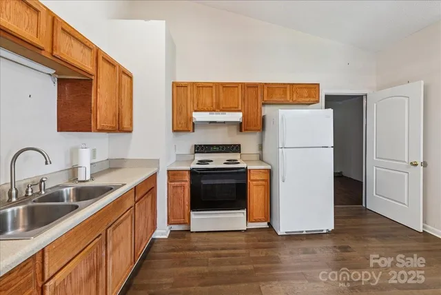 $199,999 | 248 Flowerwood Drive, Hopkins, SC 29061