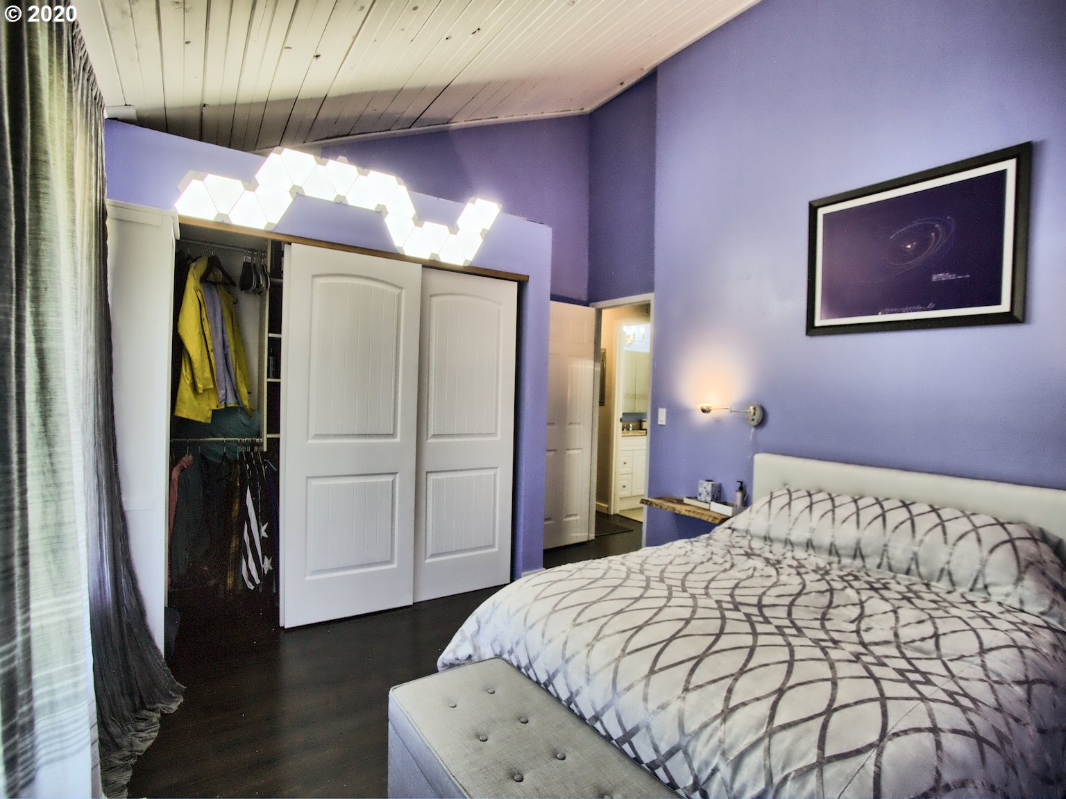7746 Southwest Barnes Road, Unit B Portland, OR 97225 - Photo 22 of 32 Gallery Image 22