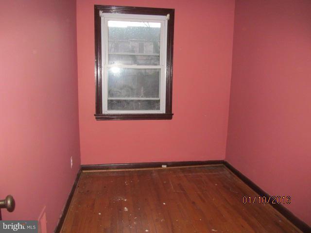 2464 Terra Firma Road Baltimore, MD 21225 - Photo 8 of 11 Bedroom